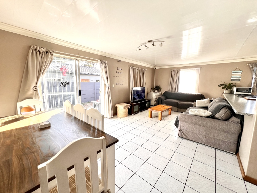 3 Bedroom Property for Sale in Townsend Estate Western Cape